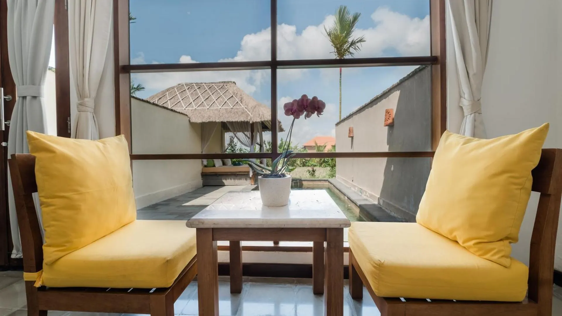 Alam Puisi Villa Ubud