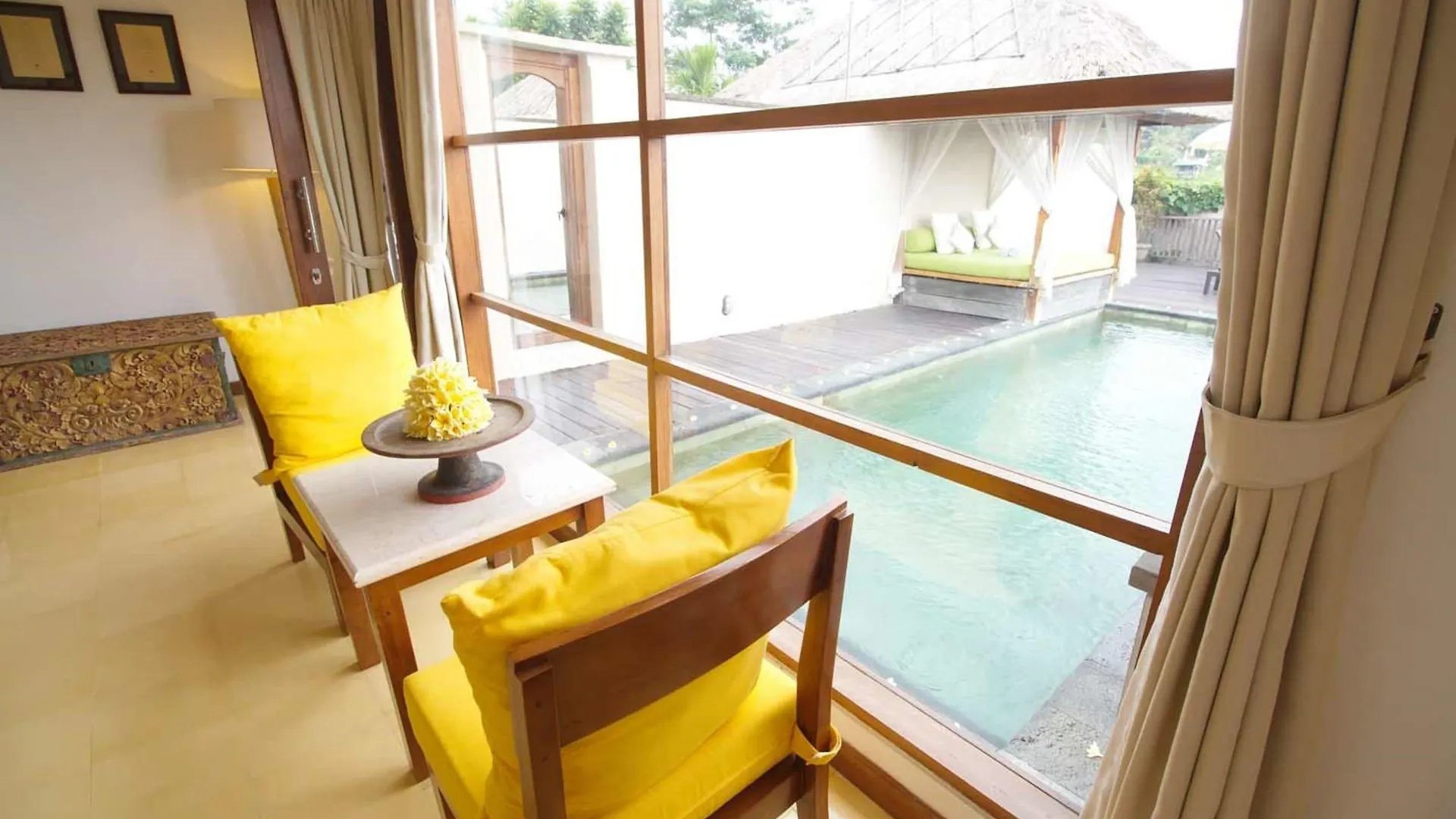 Alam Puisi Villa Ubud Indonesia